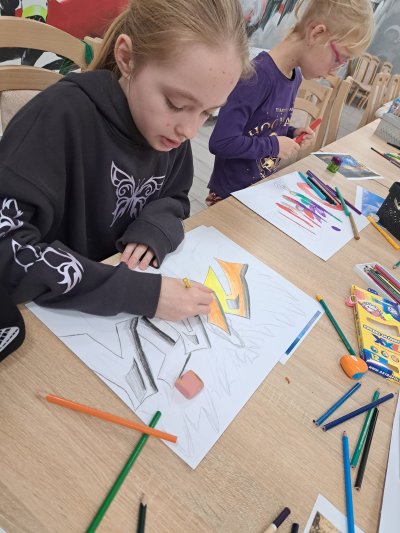 Zajęcia plastyczne 7.11.23